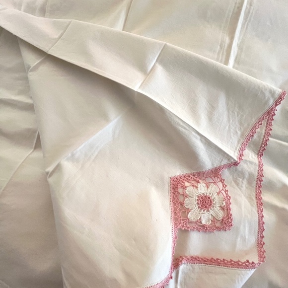 Vintage Pillow Cases/Shams, Set of Two - Picture 7 of 12